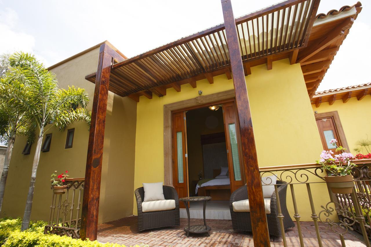 Quinta Sauz Hotel Tacambaro de Codallos Exterior photo