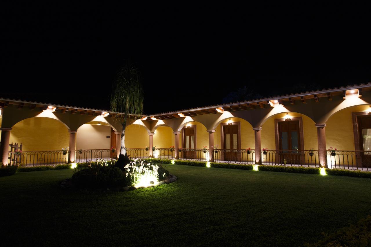 Quinta Sauz Hotel Tacambaro de Codallos Exterior photo