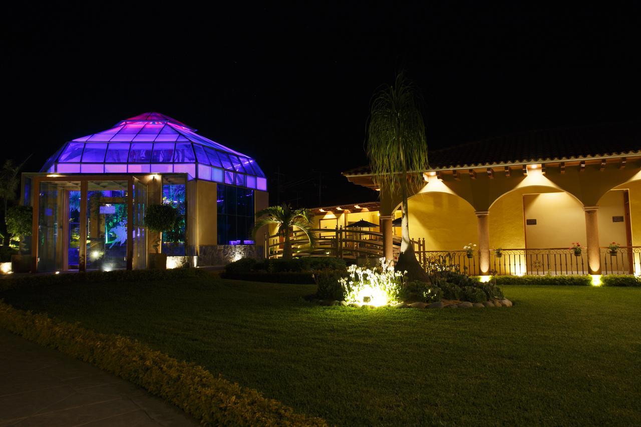 Quinta Sauz Hotel Tacambaro de Codallos Exterior photo